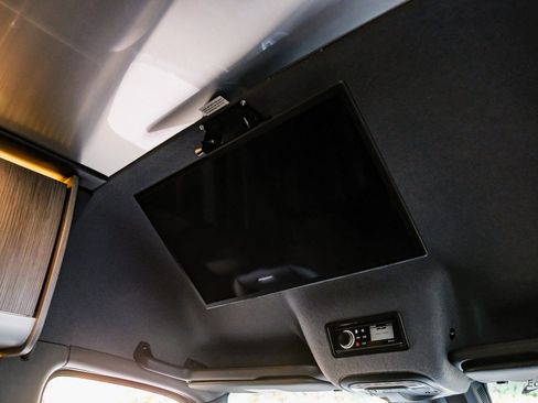 Used 2022 Mercedes-Benz Sprinter 3500 image 69