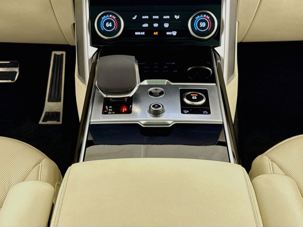 Used 2023 Land Rover Range Rover Long Wheelbase Autobiography AWD/4WD image 12