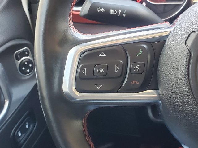 Used 2020 Jeep Wrangler Unlimited Rubicon w/ Dual Top Group AWD/4WD image 11