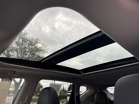 Used 2024 Nissan Murano SL image 24