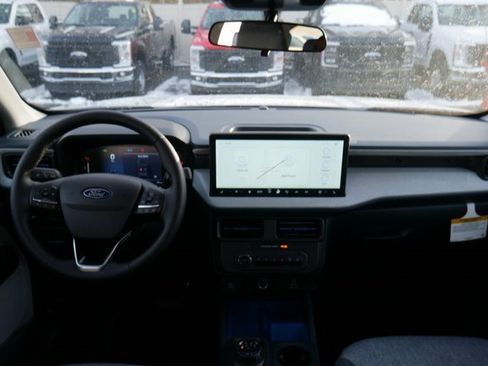 New 2025 Ford Maverick XLT w/ Equipment Group 301A image 5