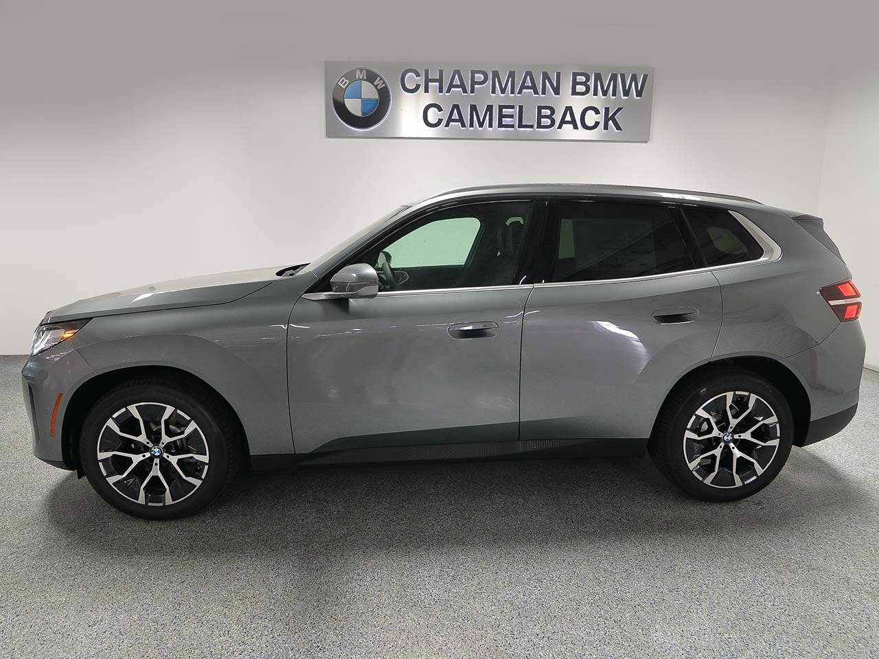 Used 2026 BMW X3 xDrive30i AWD/4WD image 3