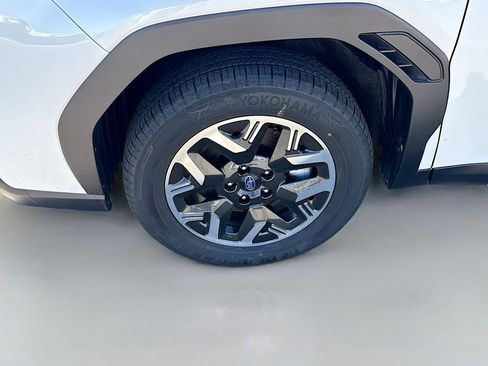 Used 2025 Subaru Forester Premium image 25