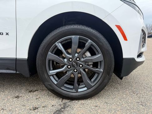Used 2022 Chevrolet Equinox RS image 15