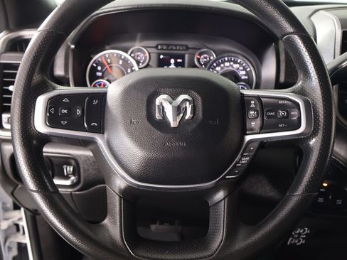 Used 2025 RAM 2500 Tradesman AWD/4WD image 3