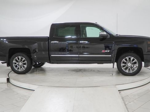 Used 2015 Chevrolet Silverado 1500 LT w/ Custom Sport Edition image 13