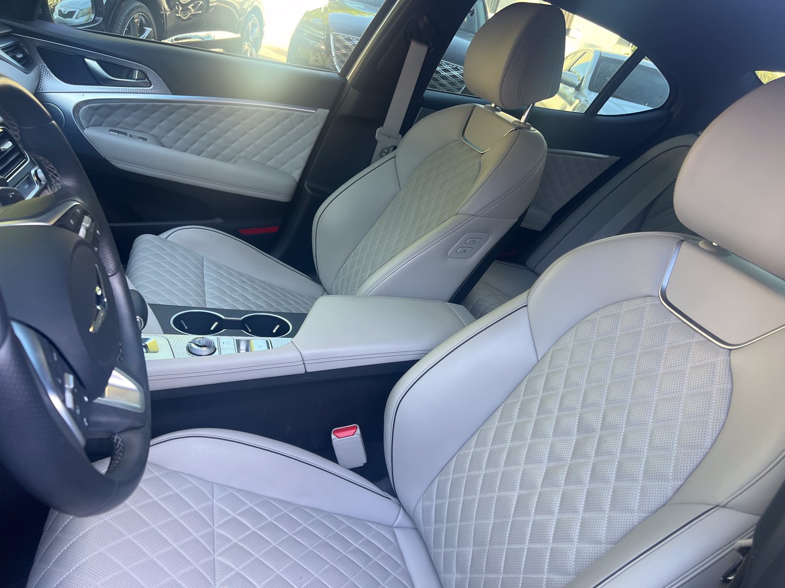 Used 2023 Genesis G70 3.3T w/ Sport Prestige Package RWD image 15