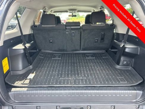 Used 2016 Toyota 4Runner SR5 AWD/4WD image 18