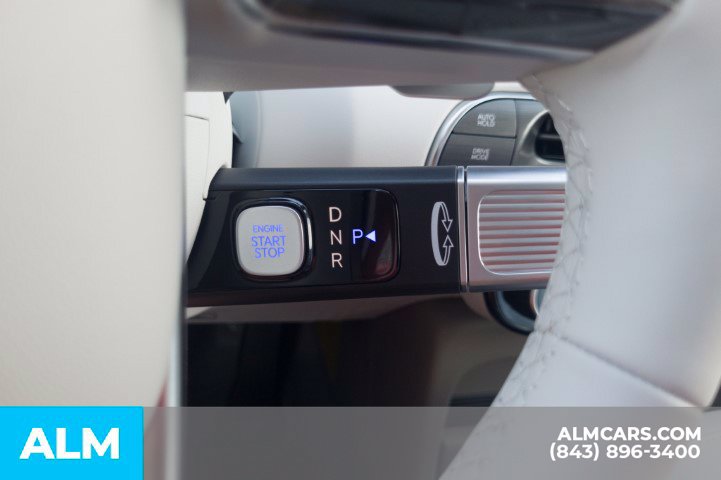 Certified 2026 Hyundai Palisade Limited FWD image 32