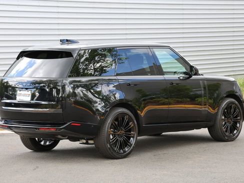 New 2026 Land Rover Range Rover SE AWD/4WD image 4