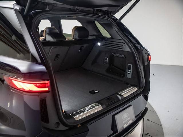 New 2026 Land Rover Range Rover Sport Dynamic SE AWD/4WD image 34