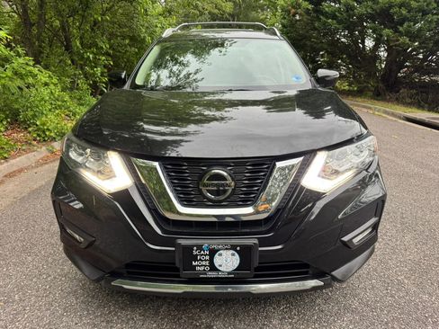 Used 2018 Nissan Rogue SL w/ Premium Package AWD/4WD image 3