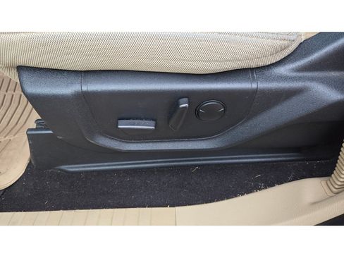 Used 2019 Ford F150 XLT w/ Equipment Group 302A Luxury RWD image 13