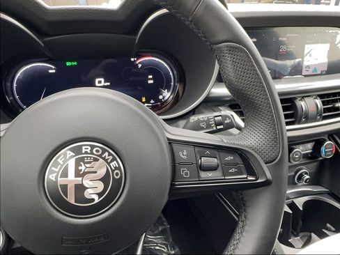 New 2026 Alfa Romeo Stelvio Sprint w/ Convenience Package AWD/4WD image 42
