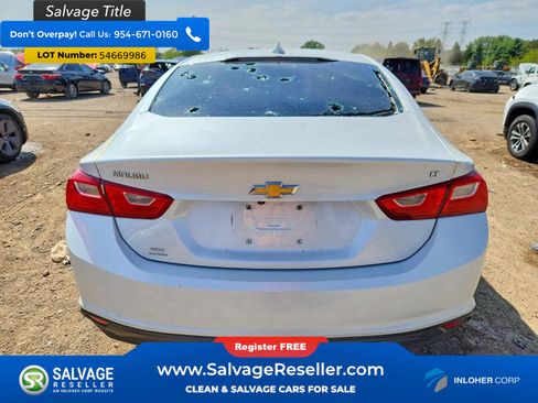 Used 2017 Chevrolet Malibu LT FWD image 8