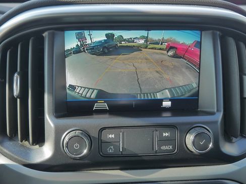 Used 2022 Chevrolet Colorado LT w/ LT Convenience Package image 30