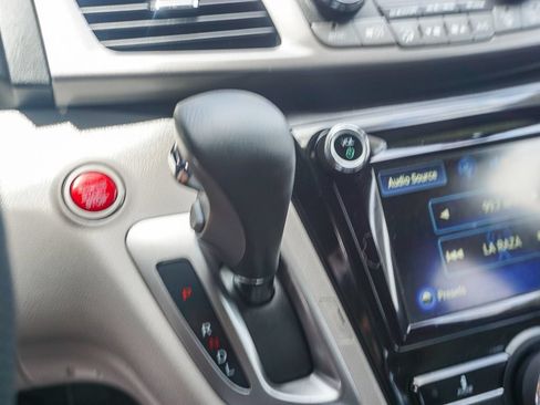 Used 2016 Honda Odyssey EX image 23