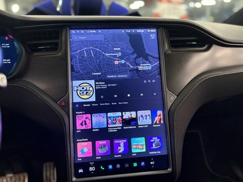 Used 2021 Tesla Model X Performance image 27