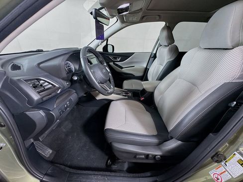 Used 2020 Subaru Forester Premium image 24