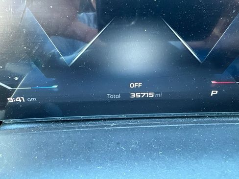 Used 2025 BMW X6 M60i w/ Executive Package AWD/4WD image 11