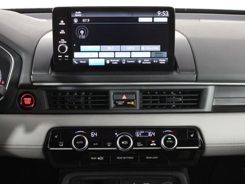 Used 2024 Honda Pilot EX-L image 31