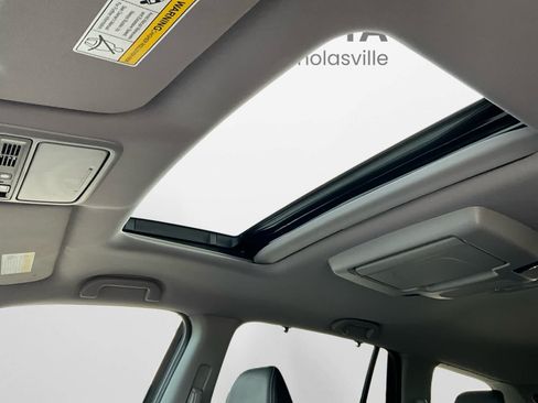 Used 2022 Honda Pilot Touring image 21