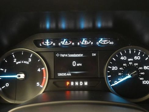 Used 2021 Ford F250 XLT w/ XLT Premium Package AWD/4WD image 26