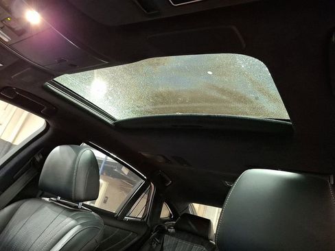 Used 2018 Lexus LS 500h AWD image 9