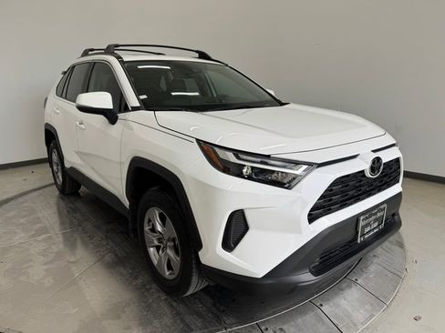 Used 2025 Toyota RAV4 XLE w/ Convenience Package image 1