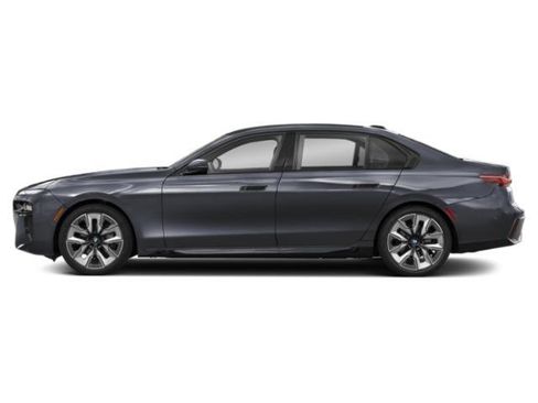 Used 2025 BMW 740i w/ Premium Package RWD image 6