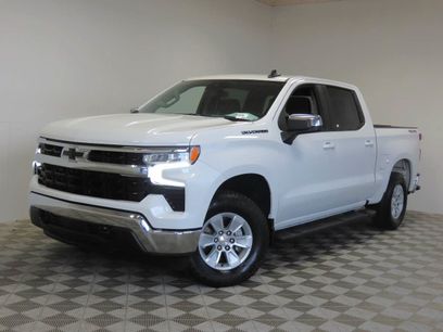 Used 2025 Chevrolet Silverado 1500 LT w/ LPO, Dark Essentials Package