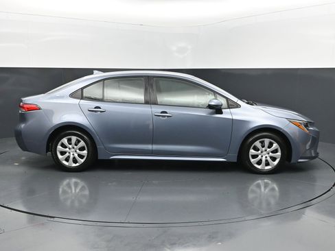 Used 2026 Toyota Corolla LE FWD image 6