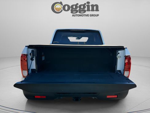Used 2020 Honda Ridgeline Sport image 37
