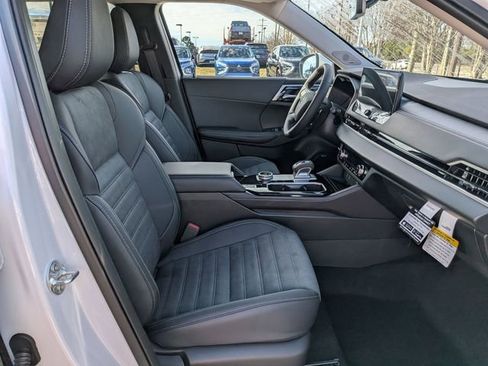 New 2026 Mitsubishi Outlander SE image 33
