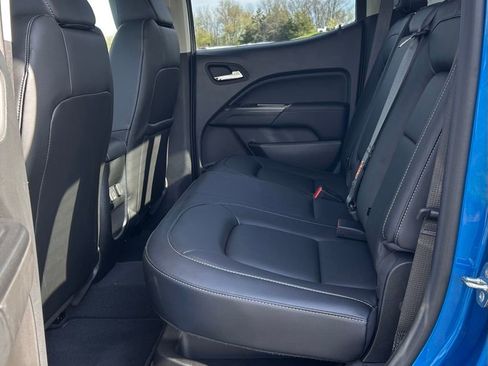 Used 2022 GMC Canyon Elevation w/ Elevation Premium Package AWD/4WD image 18