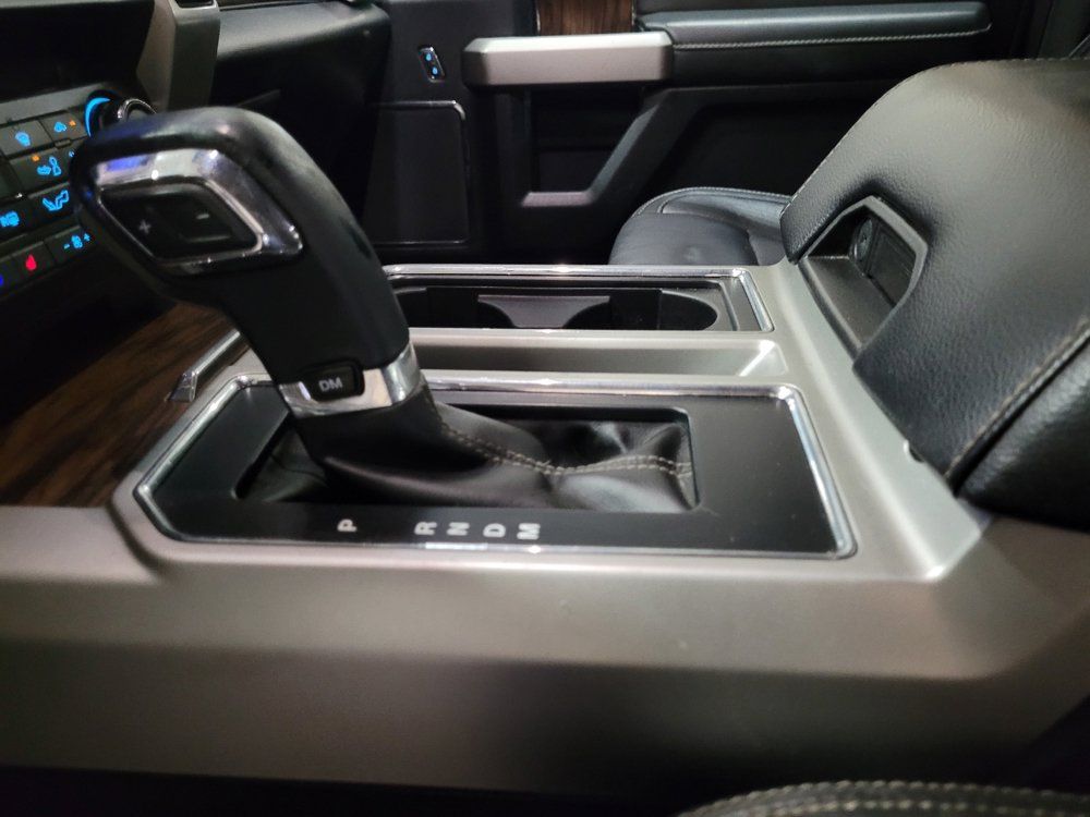 Used 2020 Ford F150 Lariat RWD image 26