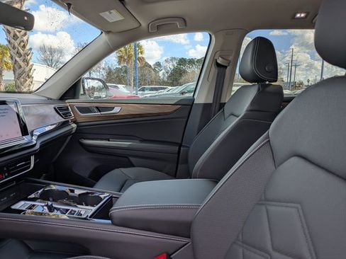 New 2026 Volkswagen Atlas SE image 22