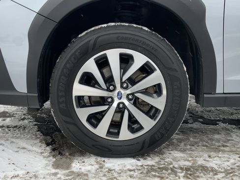 Used 2023 Subaru Outback Premium image 29