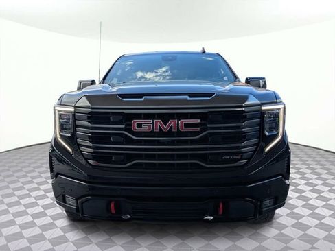 Used 2024 GMC Sierra 1500 AT4 AWD/4WD image 9