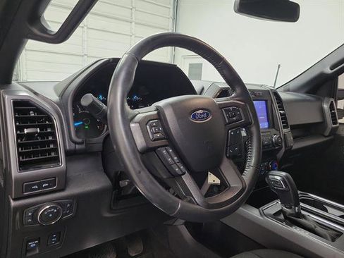Used 2020 Ford F150 XLT w/ Equipment Group 302A Luxury AWD/4WD image 21