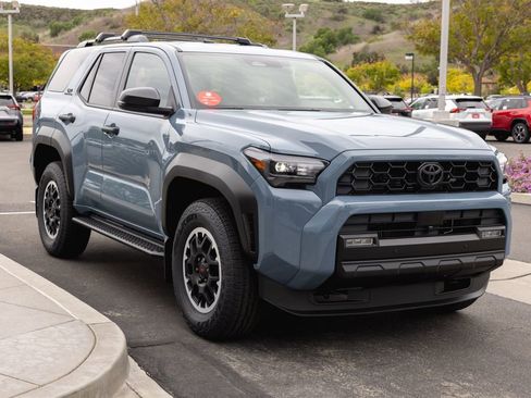 New 2026 Toyota 4Runner TRD Off-Road image 3