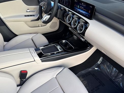 New 2025 Mercedes-Benz CLA 250 4MATIC image 26