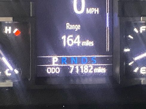 Used 2020 Toyota Tundra Limited image 17