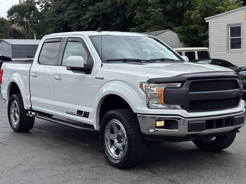 Used 2020 Ford F150 Lariat w/ Equipment Group 501A Mid AWD/4WD image 2