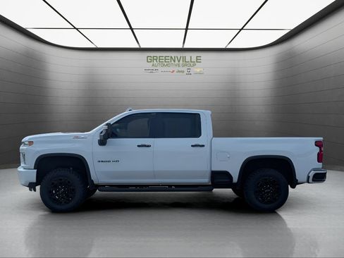 Used 2022 Chevrolet Silverado 3500 LTZ w/ LTZ Plus Package AWD/4WD image 2