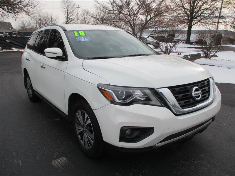 Used 2018 Nissan Pathfinder SV AWD/4WD image 1