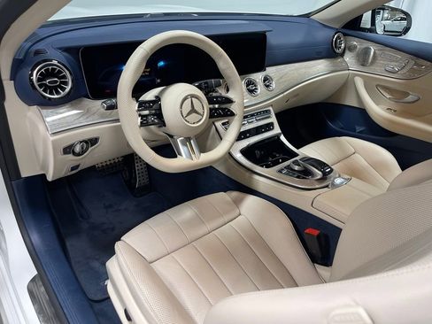 Used 2023 Mercedes-Benz E 450 4MATIC Cabriolet image 25