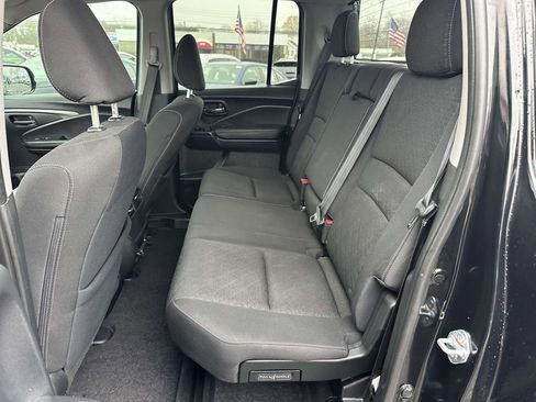 Used 2024 Honda Ridgeline Sport image 19