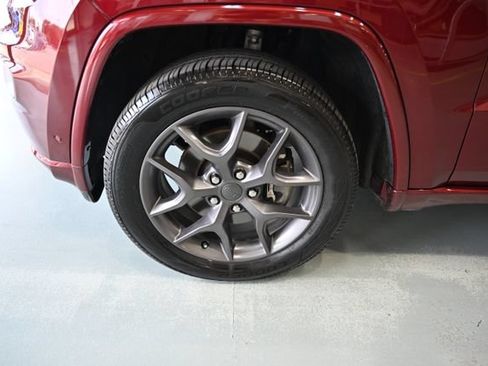 Used 2021 Jeep Grand Cherokee Limited w/ Quick Order Package 28K 80th AWD/4WD image 32