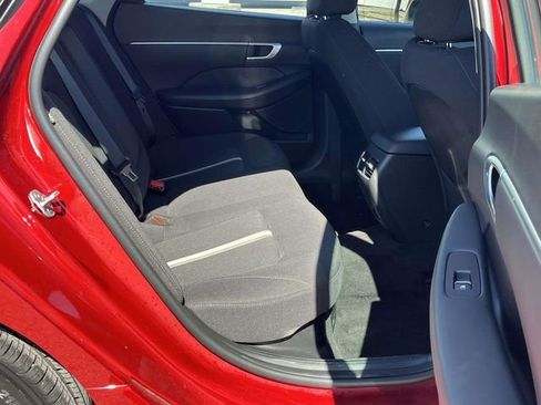 Used 2025 Hyundai Sonata SEL FWD image 21